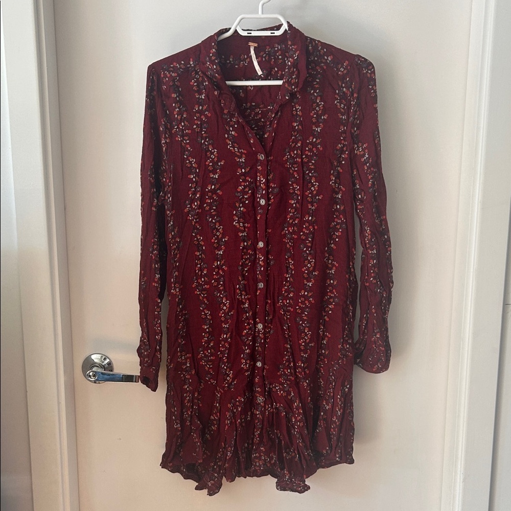 Excellent condition Free People Burgundy Floral Long Sleeve Shirt Dress